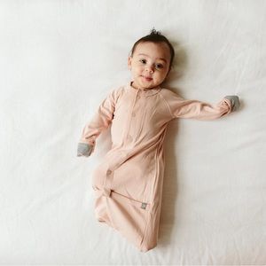 Goumi Cozy Sleeper Gown